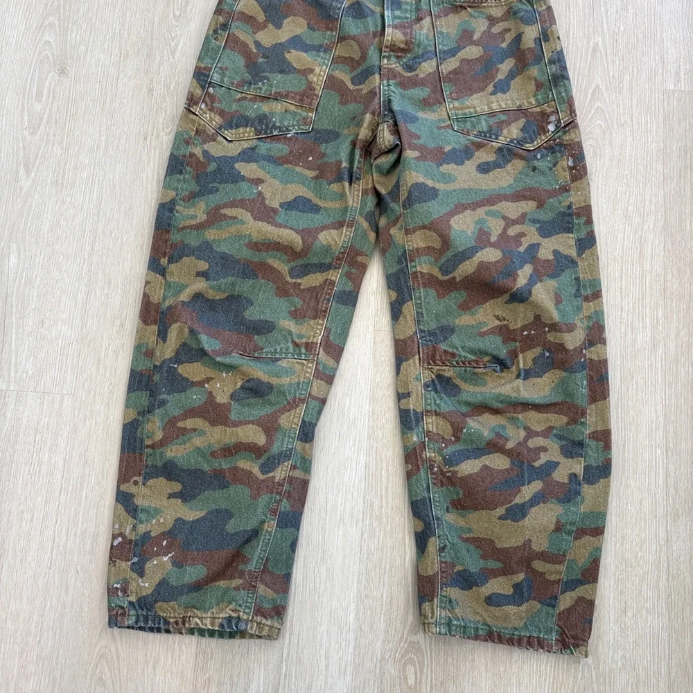 Free People “Moxie” jeans - Picture 2 of 3